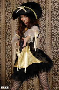 [RQ-STAR] NO.00417 Shihomi Ogoshi 小越しほみ Pirate Costume 丝袜美腿写真集