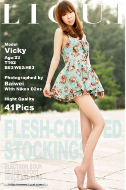 Model Vicky《唯美的外景表演》 [丽柜LiGui] 美腿玉足写真图片